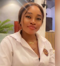 Naha Vanessa, 33 years old, Straight, Woman, Douala, Cameroon